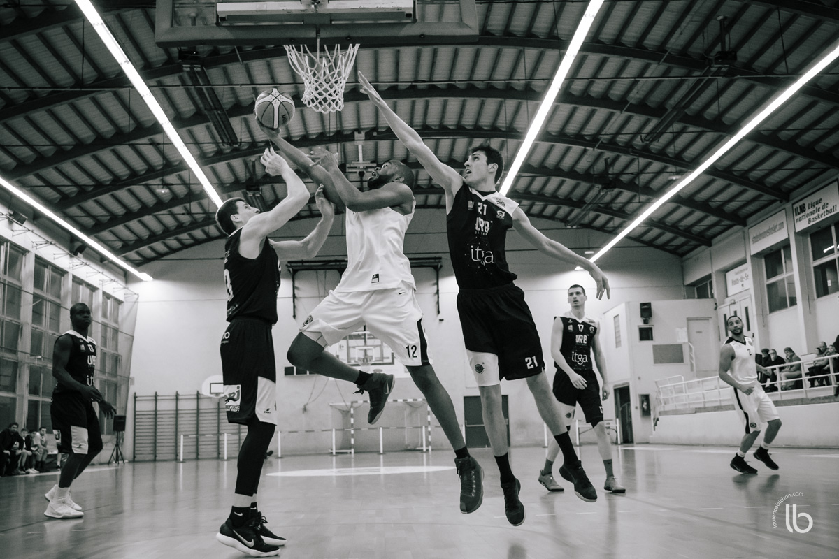 basketball en noir et blanc - black and white basketball - nm2 vanves vs rennes - laurence bichon #sport, photographe freestyle
