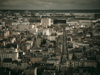 Streetphotography in Le Havre, Normandy by Laurence Bichon