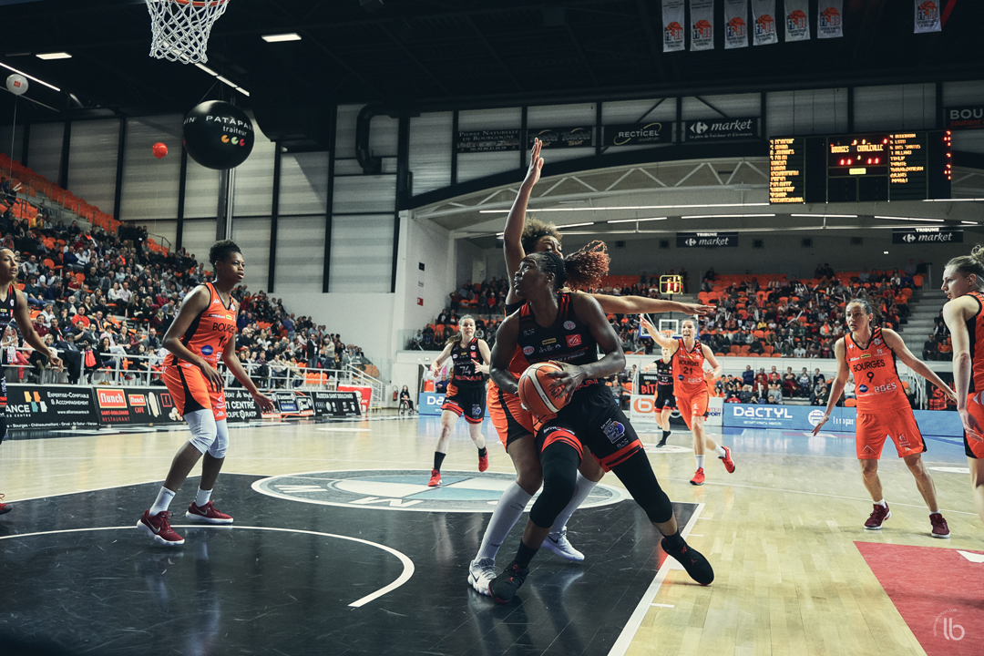 projet #allezlesfilles - basketball lfb Bourges rencontre Charleville-Mezieres par laurence bichon