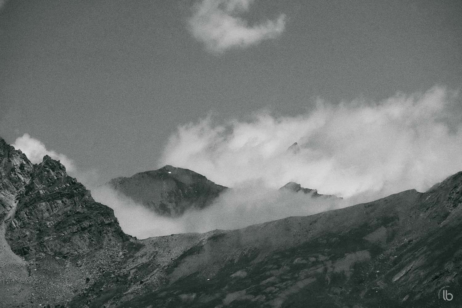 Scène de montagne dans le Queyras - Alpes française - laurence bichon