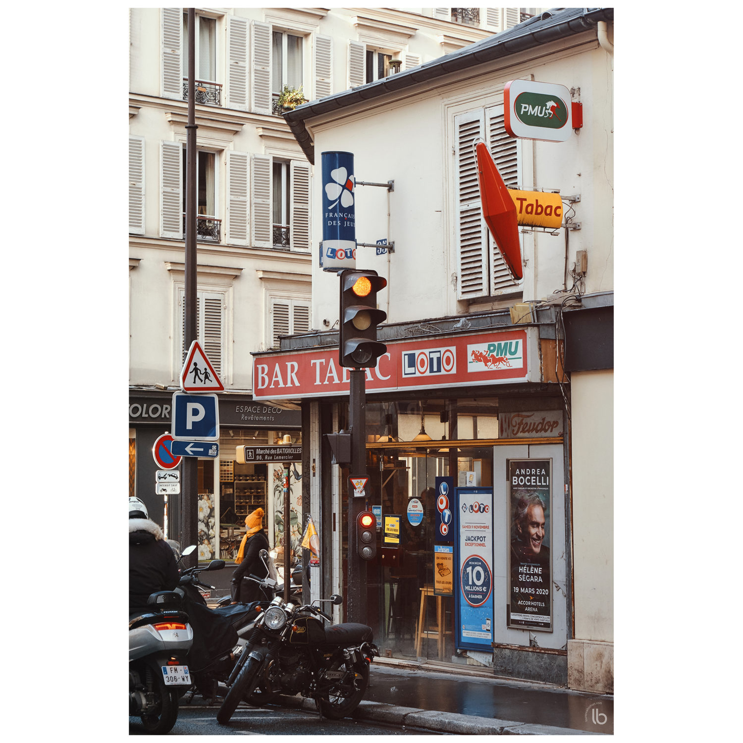 Streetphotography - photo de rues : Traversée de Paris Porte de Clichy - Porte de Saint Cloud - by Laurence Bichon Photographe